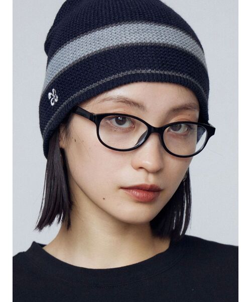 EMODA（エモダ）の「ブラックリムグラス（サングラス・レディース・ブラック・FREE）」の4枚目の写真