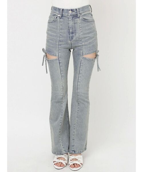 RESEXXY(リゼクシー)の「【追加生産分】カットアウトリボンデニムパンツ(デニムパンツ・レディース・ライトブルー/ブルー/インディゴブルー/ブラック・SMALL/MEDIUM/X-SMALL/LARGE)」の5枚目の写真