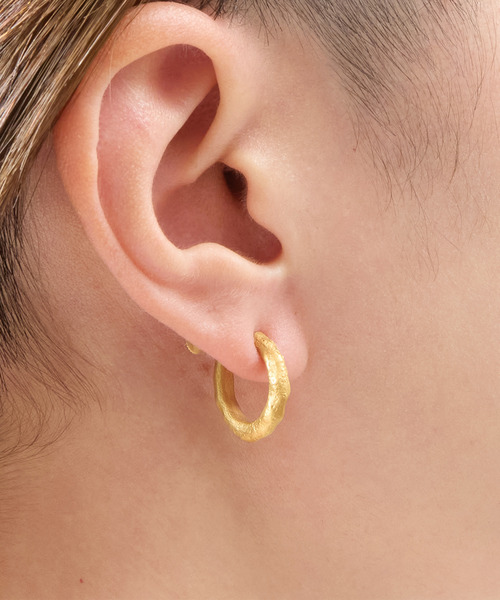 GILD（ギルド）の「GILD ギルド / Small atypical hoop clip on earring シルバー925スモールエイティピカルフープクリップオンイヤリング 片耳用 / G251-ER01（イヤリング・メンズ・シルバー/プラチナム/ゴールド・FREE）」の3枚目の写真