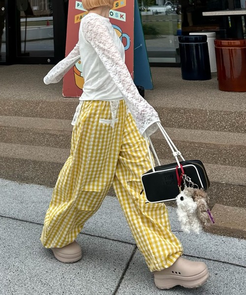 Alley Tokyo(アリートーキョー)の「いろんな柄パラシュートパンツ(その他パンツ・レディース・イエロー/レッド/サックスブルー/ブラック/ブラウン/ピンク・F)」の18枚目の写真