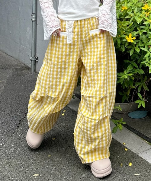 Alley Tokyo(アリートーキョー)の「いろんな柄パラシュートパンツ(その他パンツ・レディース・イエロー/レッド/サックスブルー/ブラック/ブラウン/ピンク・F)」の14枚目の写真