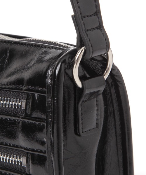 LAKOLE（ラコレ）の「Wジップスクエアショルダーバッグ / 494027（ショルダーバッグ・レディース・ブラック/ボルドー/オフホワイト・FREE）」の13枚目の写真