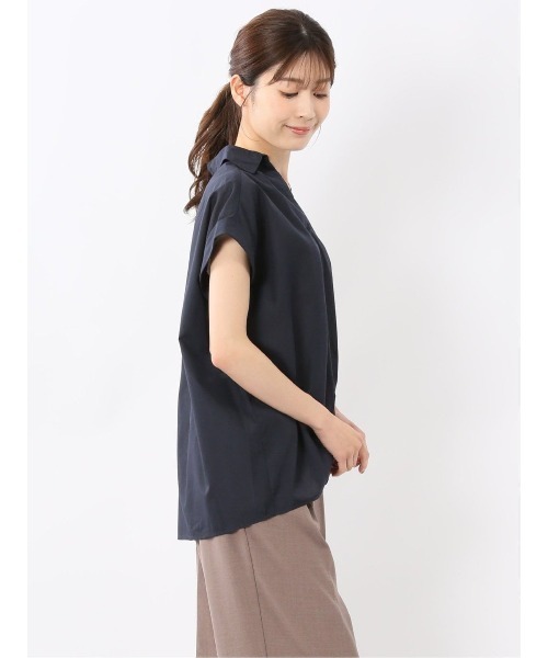 m.f.editorial(エムエフエディトリアル)の「【接触冷感 UVカット イージーケア】m.f.エディトリアル レディース タックかぶり スキッパーシャツ(シャツ/ブラウス・レディース・ベージュ/ネイビー/ブラック/カーキ・MEDIUM/LARGE)」の9枚目の写真