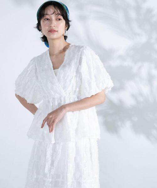 URBAN RESEARCH ROSSO WOMEN（アーバンリサーチ　ロッソ）の「ジャガードバルーンスリーブブラウス（シャツ/ブラウス・レディース・ホワイト/ブルー系その他・FREE）」の8枚目の写真