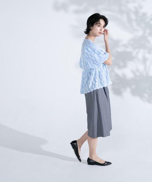 URBAN RESEARCH ROSSO WOMEN（アーバンリサーチ　ロッソ）の「ジャガードバルーンスリーブブラウス（シャツ/ブラウス・レディース・ホワイト/ブルー系その他・FREE）」の18枚目の写真