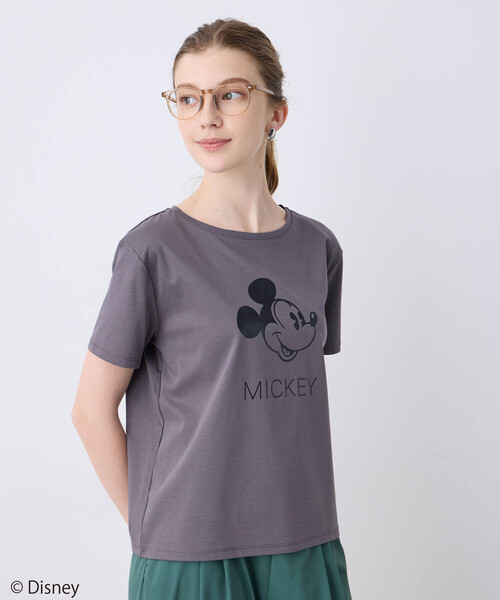 LE SOUK HOLIDAY(ルスークホリデー)の「Mickey Mouse/ロゴTシャツ【接触冷感】(Tシャツ/カットソー・レディース・オフホワイト/チャコールグレー/カーキ・M/L)」の13枚目の写真