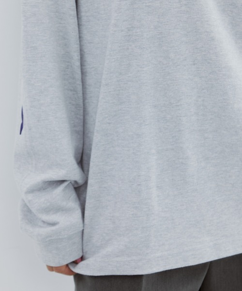 TOGA（トーガ）の「【TOGA TOO/トーガトゥ】Print tee LS/プリントロングTシャツ（Tシャツ/カットソー・レディース・グレー/ネイビー/ホワイト・L/M）」の13枚目の写真