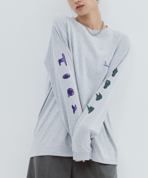 TOGA PULLA/トーガプルラ】Print tee LS/プリントロングTシャツ