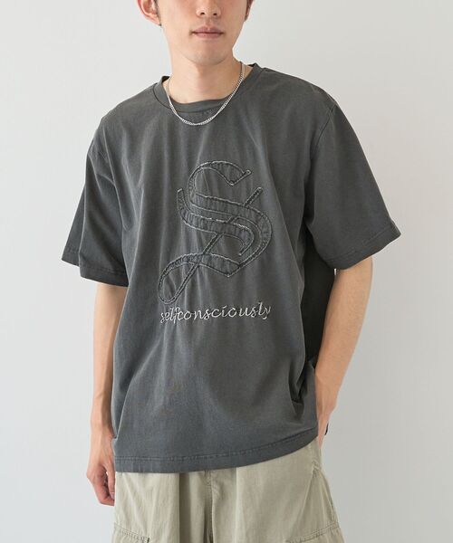 CRAFT STANDARD BOUTIQUE（クラフトスタンダードブティック）の「ピグメントアップリケTEE【ユニセックス】（Tシャツ/カットソー・レディース・ベージュ/グレー/チャコールグレー・M/L）」の2枚目の写真