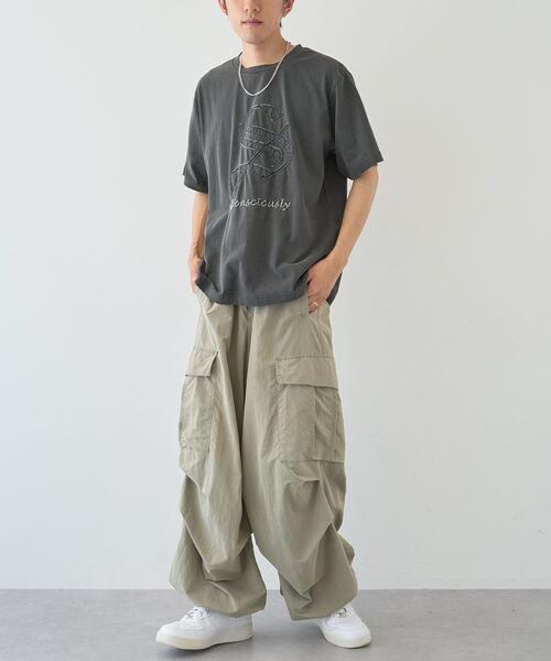 CRAFT STANDARD BOUTIQUE（クラフトスタンダードブティック）の「ピグメントアップリケTEE【ユニセックス】（Tシャツ/カットソー・レディース・ベージュ/グレー/チャコールグレー・M/L）」の19枚目の写真