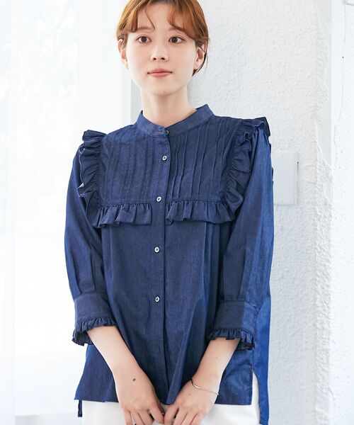 le.coeur blanc(ルクールブラン)の「デニムフリルブラウス(シャツ/ブラウス・レディース・ネイビー/ブルー・38)」の4枚目の写真