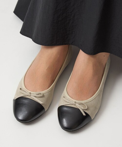 green label relaxing(グリーンレーベルリラクシング)の「ラウンド バレエシューズ 撥水(バレエシューズ・レディース・ナチュラル/ブラック/ブラウン系・25cm/24.5cm/24cm/22.5cm/23.5cm/23cm)」の3枚目の写真