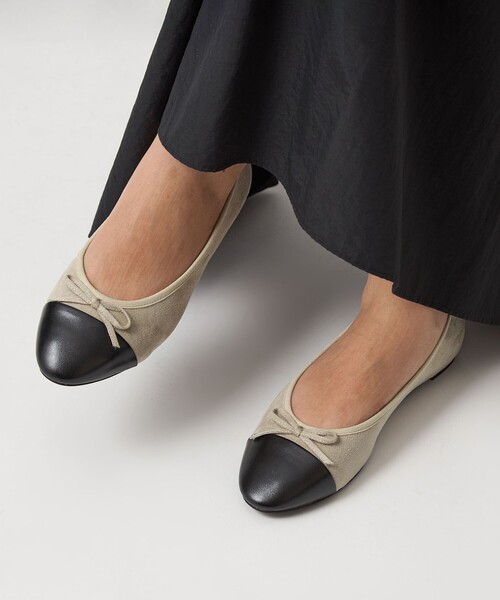 green label relaxing(グリーンレーベルリラクシング)の「ラウンド バレエシューズ 撥水(バレエシューズ・レディース・ナチュラル/ブラック/ブラウン系・25cm/24.5cm/24cm/22.5cm/23.5cm/23cm)」の12枚目の写真