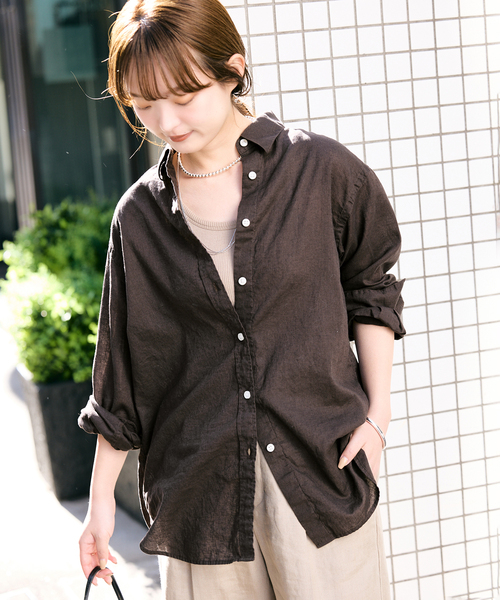 SLOBE IENA（スローブイエナ）の「《追加2》リネンコットンレギュラーシャツ（シャツ/ブラウス・レディース・スカイブルー/ブラウン/ホワイト・FREE）」の10枚目の写真