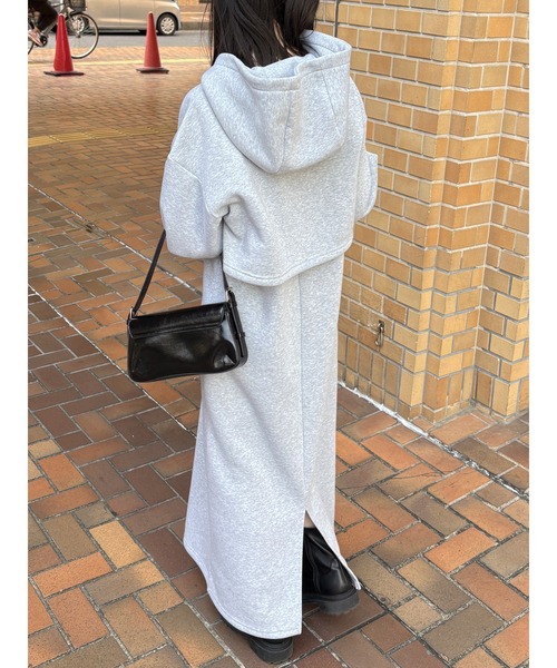 GeeRA（ジーラ）の「<裏起毛>セットアップ風ハーフジップスウェットドッキングワンピース（ワンピース・レディース・杢グレー/ブラック・MEDIUM/LARGE）」の18枚目の写真