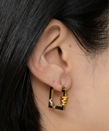 LAPUIS | LAPUIS(ラピュイ) Coil Frame pierced earrings(ピアス（両耳用）)