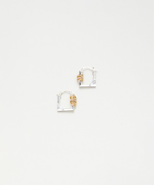 LAPUIS（ラピュイ）の「LAPUIS(ラピュイ) Coil Frame pierced earrings（ピアス（両耳用）・レディース・ゴールド/マルチ・FREE）」の7枚目の写真