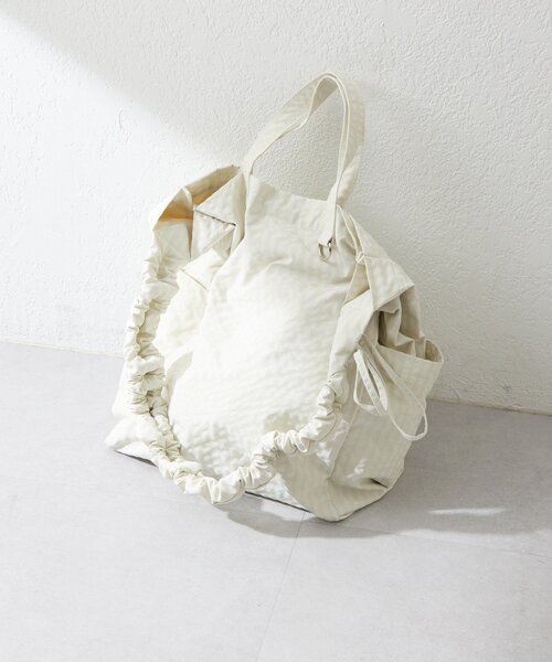 ear PAPILLONNER(イアパピヨネ)の「ファブリック2WAYショルダーバッグL(ショルダーバッグ・レディース・アイボリー/ブラック/ダークグリーン/パープル・FREE)」の20枚目の写真