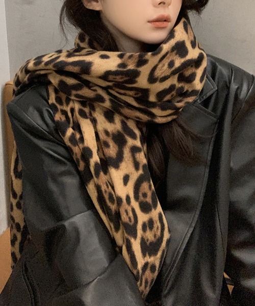 オフェリーハット毛皮レオパード柄マフラーストール本革カナダ製豹柄 ヒョウ柄 レオパード マフラー ストール cula1235（マフラー）｜c.u.l