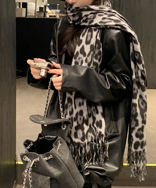 新品同様☆サンローラン超ロングマフラー　ストール　ショール レオパード極美品 新品同様☆サンローラン超ロングマフラー ストール ショール