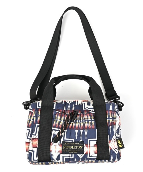 KiU（キウ）の「【PENDLETON × KiU LIMITED ITEM】ペンドルトン スクエアパデッドミニボストンバッグ（ショルダーバッグ・レディース・ネイビー/カーキ・FREE）」の11枚目の写真