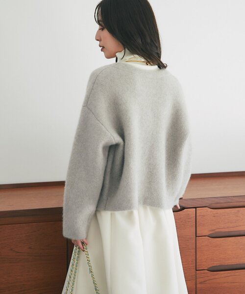 La boutique BonBon(ラブティックボンボン)の「【春まで使える!・着回し力抜群】ハイクオリティウール接結ジャケットカーディガン(ノーカラージャケット・レディース・ライトベージュ/ネイビー/ライトグレー/ピンク/ブラック・FREE)」の10枚目の写真