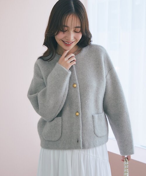 La boutique BonBon(ラブティックボンボン)の「【春まで使える!・着回し力抜群】ハイクオリティウール接結ジャケットカーディガン(ノーカラージャケット・レディース・ライトベージュ/ネイビー/ライトグレー/ピンク/ブラック・FREE)」の15枚目の写真