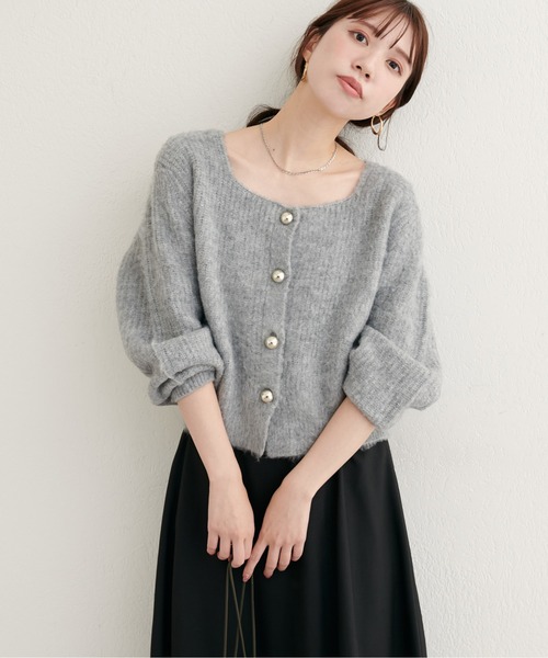 natural couture(ナチュラルクチュール)の「【ZOZO限定】ころりん釦スクエアネックカーディガン(カーディガン/ボレロ・レディース・オフホワイト/グレー/ブラック/モカ/ピンク・FREE)」の16枚目の写真