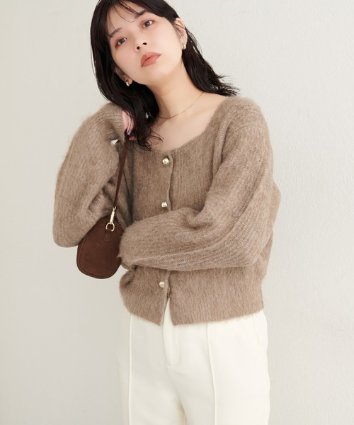 natural couture(ナチュラルクチュール)の「【ZOZO限定】ころりん釦スクエアネックカーディガン(カーディガン/ボレロ・レディース・オフホワイト/グレー/ブラック/モカ/ピンク・FREE)」の21枚目の写真