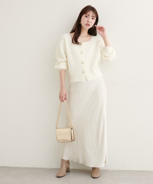 natural couture(ナチュラルクチュール)の「【ZOZO限定】ころりん釦スクエアネックカーディガン(カーディガン/ボレロ・レディース・オフホワイト/グレー/ブラック/モカ/ピンク・FREE)」の9枚目の写真