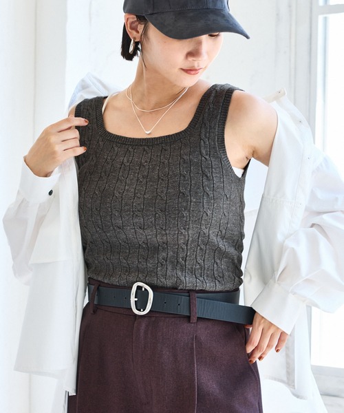 VIS（ビス）の「【前後2WAY】ケーブルニットタンクトップ（タンクトップ・レディース・ベージュ/サックスブルー/チャコールグレー・FREE）」の13枚目の写真