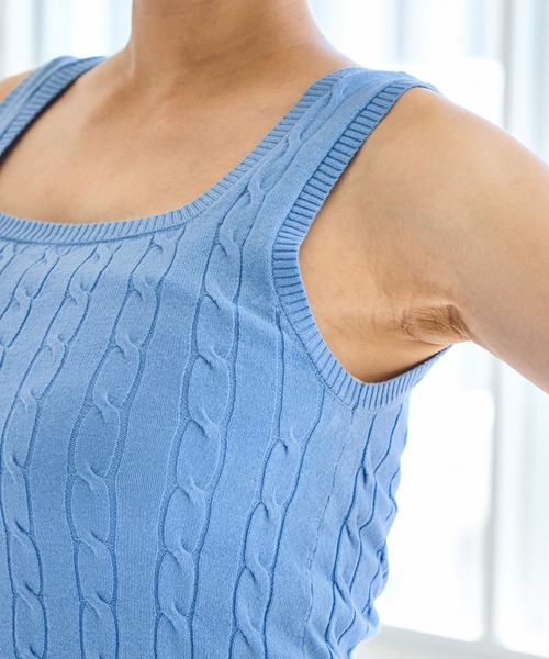VIS（ビス）の「【前後2WAY】ケーブルニットタンクトップ（タンクトップ・レディース・ベージュ/サックスブルー/チャコールグレー・FREE）」の21枚目の写真