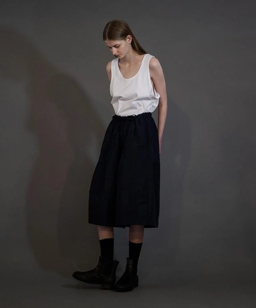 my beautiful landlet（マイビューティフルランドレット）の「【my beautiful landlet】 POLYESTER YARN DYED GABARDINE WIDE SHORT PANTS（その他パンツ・メンズ・カーキ/ネイビー/ブラック・1/0）」の11枚目の写真