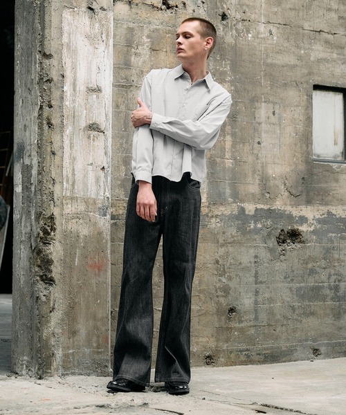 Regen Glanz（レーゲングランツ）の「basic cropped stripe shirt/ベーシッククロップドシャツ（シャツ/ブラウス・メンズ・ブルー/ライトホワイト・SMALL/MEDIUM/LARGE）」の11枚目の写真