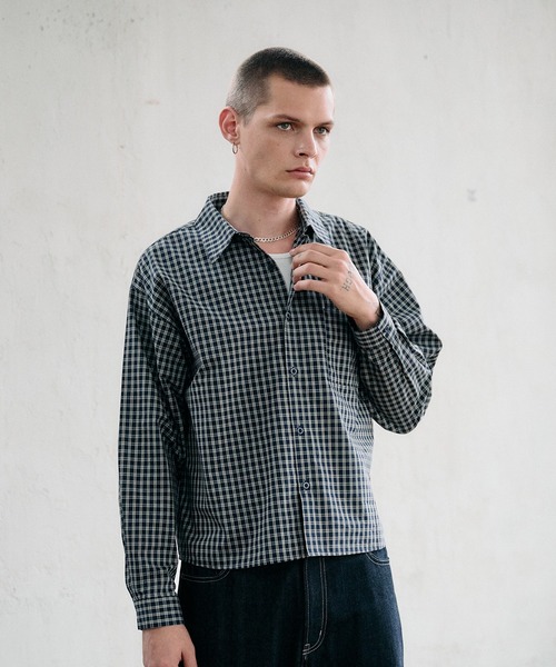 Regen Glanz（レーゲングランツ）の「basic cropped stripe shirt/ベーシッククロップドシャツ（シャツ/ブラウス・メンズ・ブルー/ライトホワイト・SMALL/MEDIUM/LARGE）」の14枚目の写真