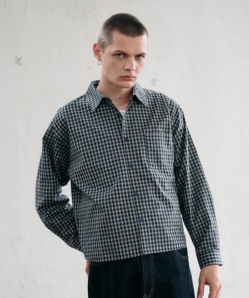 Regen Glanz（レーゲングランツ）の「basic cropped stripe shirt/ベーシッククロップドシャツ（シャツ/ブラウス・メンズ・ブルー/ライトホワイト・SMALL/MEDIUM/LARGE）」の13枚目の写真