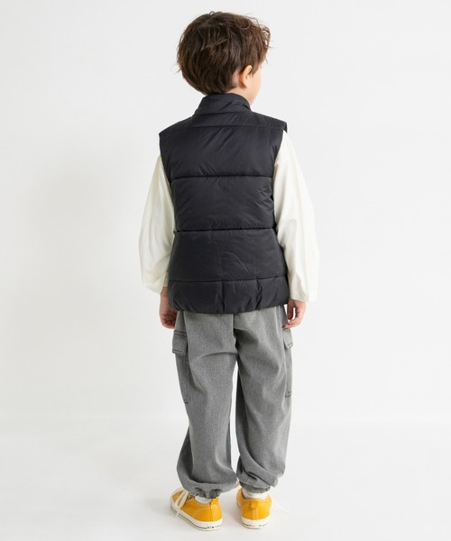 BRANSHES（ブランシェス）の「【マシンウォッシャブル】中綿ベスト（ベスト・キッズ・ブラック/グレイッシュベージュ/グリーン・100/110/120/130/140/150/90）」の21枚目の写真