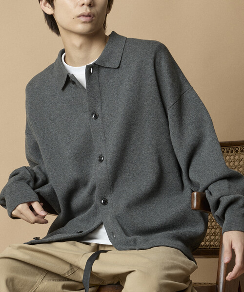 FREAK'S STORE(フリークスストア)の「限定展開 Relax Fit スウェットライク ポロカラー カーディガン(カーディガン/ボレロ・メンズ・ブラック/ネイビー/チャコールグレー/グレー・MEDIUM/LARGE)」の1枚目の写真