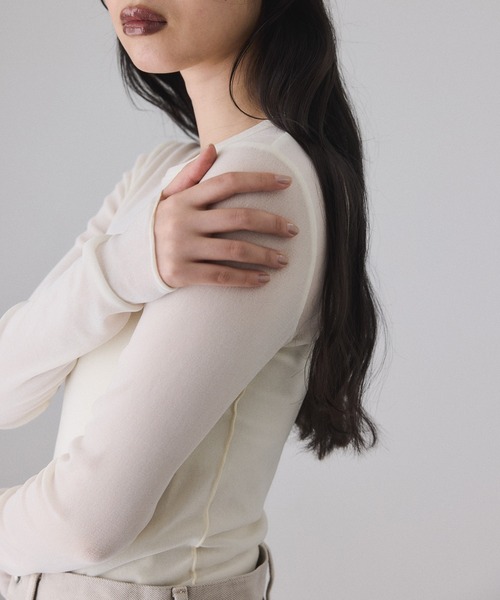 フロッキーチュールクルーネックプルオーバー（Tシャツ/カットソー