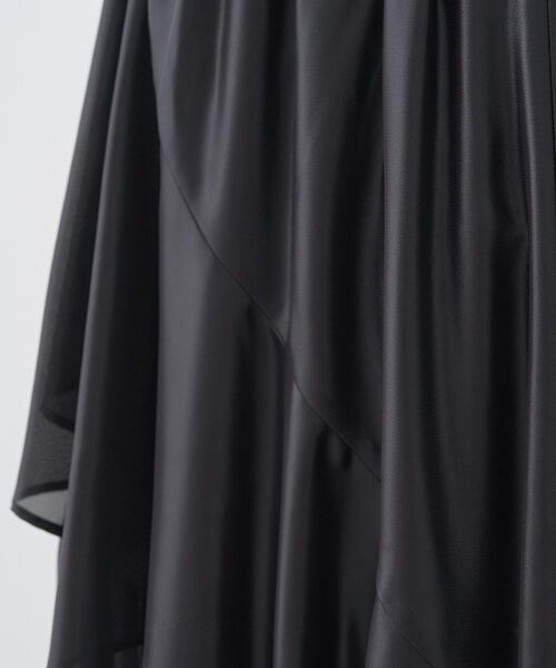 earth music&ecology（アースミュージックアンドエコロジー）の「シャイニーラッフルスカート（スカート・レディース・ライトグレー/ブラック・FREE）」の19枚目の写真