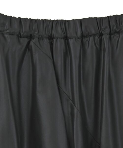 earth music&ecology（アースミュージックアンドエコロジー）の「シャイニーラッフルスカート（スカート・レディース・ライトグレー/ブラック・FREE）」の22枚目の写真