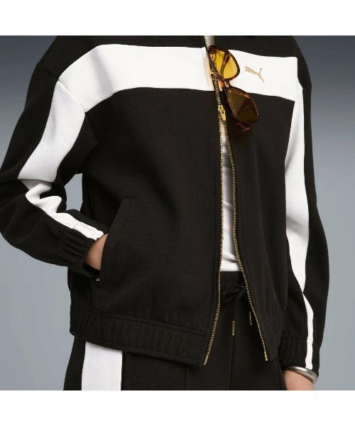 PUMA(プーマ)の「PUMA T7 RELAXED TRACK JACKET(プーマ T7 リラックスド トラック ジャケット)(ブルゾン・レディース・ブラック系・SMALL/MEDIUM/LARGE)」の4枚目の写真