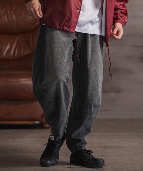 CAMBIO(カンビオ)の「mp14155- 立体バルーンデニムパンツ(25157CM)(デニムパンツ・メンズ・ブルー/ネイビー/ブラック・S/M/L)」の4枚目の写真