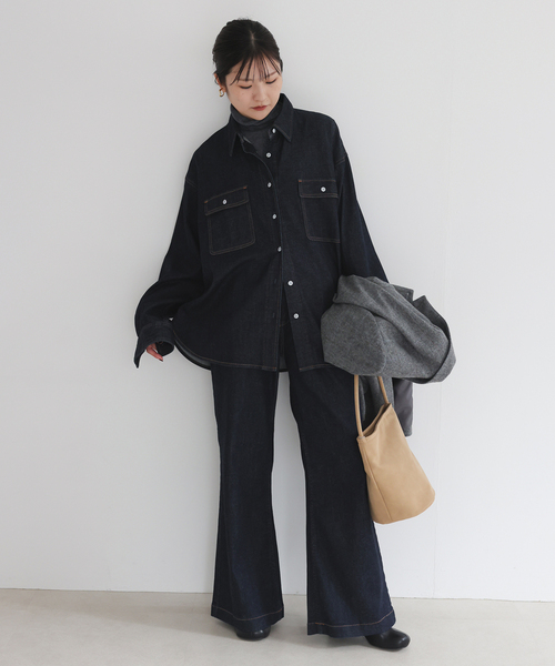 Healthy denim（ヘルシーデニム）の「Healthy DENIM/ヘルシーデニム SLOBE別注 デニムシャツ petit Almond（シャツ/ブラウス・レディース・ネイビー/ブルー・FREE）」の20枚目の写真