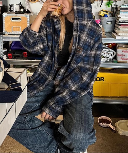 MAISON DE THERESE（メゾン ド テレーズ）の「コントラストチェック フード付きシャツ（シャツ/ブラウス・レディース・A/B・M/L/S/XL/XX-LARGE）」の4枚目の写真