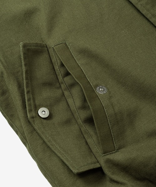 rehacer(レアセル)の「rehacer : Slant Twill Bomber Jacket / スラント ツイル ボンバー ジャケット(ミリタリージャケット・メンズ・ブラック/カーキ・LARGE/MEDIUM/SMALL)」の19枚目の写真