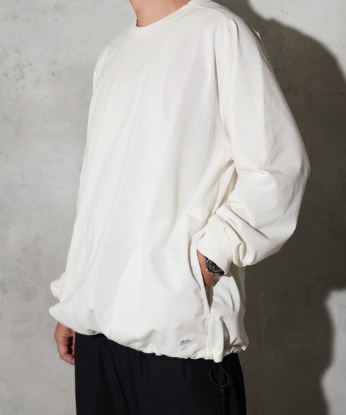 NANGA(ナンガ)の「NANGA / ナンガ ECO HYBRID OVERSIZED L/S TEE エコハイブリッド オーバーサイズ ロングスリーブTシャツ(Tシャツ/カットソー・メンズ・ホワイト/グリーン/ブラック/グレー・MEDIUM/LARGE/X-LARGE/SMALL)」の21枚目の写真