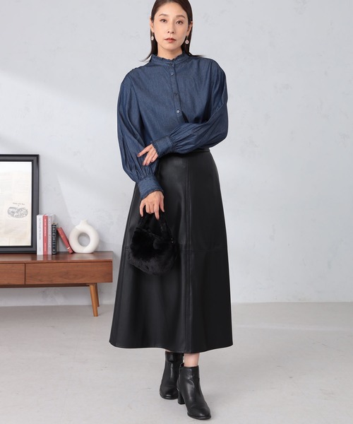 GALLORIA(ギャローリア)の「襟フリルデニムシャツ(シャツ/ブラウス・レディース・ブルー/ネイビー・S/M/L/LL)」の7枚目の写真