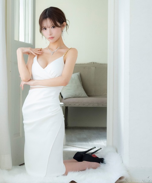 Tika(ティカ)の「キャバドレス ミニ タイト 膝丈 谷間 ストレッチ キャミソール ノースリーブ チェーンショルダー ウエストカット シースルー ラップドレス(ドレス・レディース・ワインレッド/ホワイト・L/M/S/XL)」の11枚目の写真