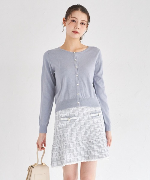tocco closet(トッコ クローゼット)の「コラーゲン加工フラワー釦ニットカーディガン(カーディガン/ボレロ・レディース・オフホワイト/グレイッシュブルー/ピンクベージュ/ブラック・M)」の20枚目の写真